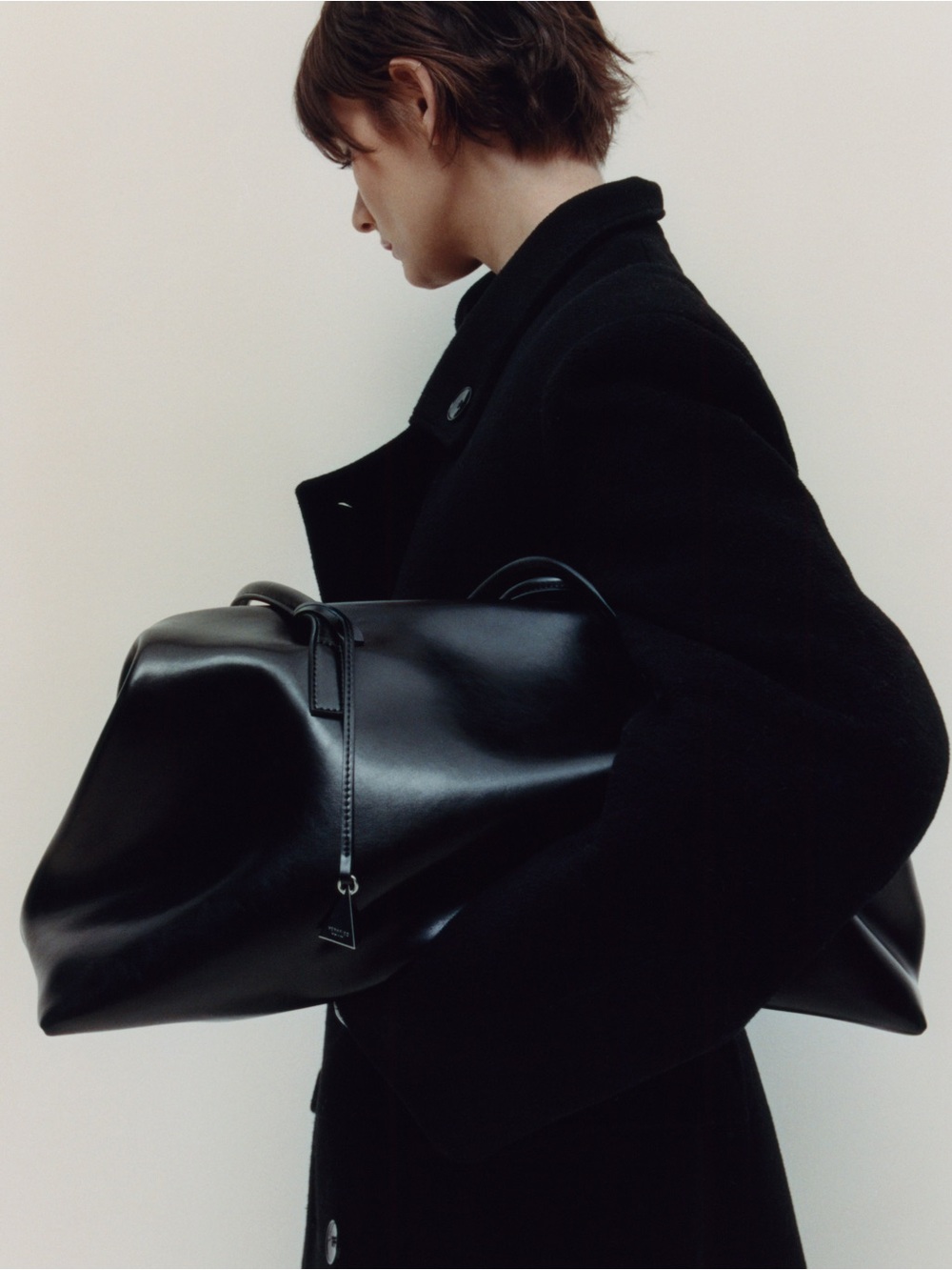 Verafied Club Bag in Black